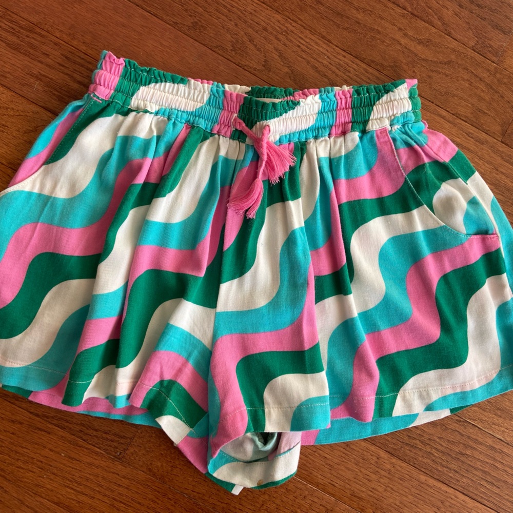 Boden Pink, Green, and White Wave Pattern High Waist Shorts